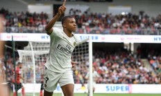 华体会入口-包含甘冈勾心斗角，迎战巴黎圣日耳曼！的词条