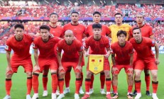 球队连续击败强敌，崭露头角