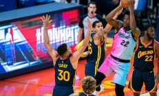 华体会投注-爵士队顺利晋级季后赛，球队竞争力持续增强