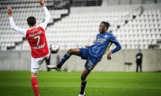 华体会亚洲官网-马赛陷入低潮，里昂全力逐鹿的简单介绍