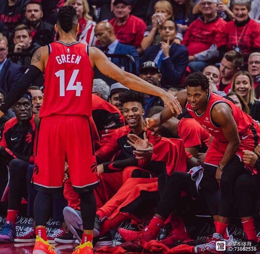 包含猛龙客场击败马刺，四连胜稳固战绩的词条