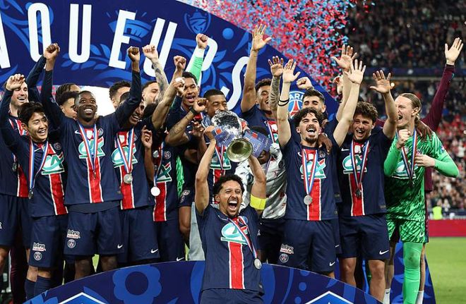 法国胜利气势如虹击败比利时 法国胜利气势如虹击败比利时