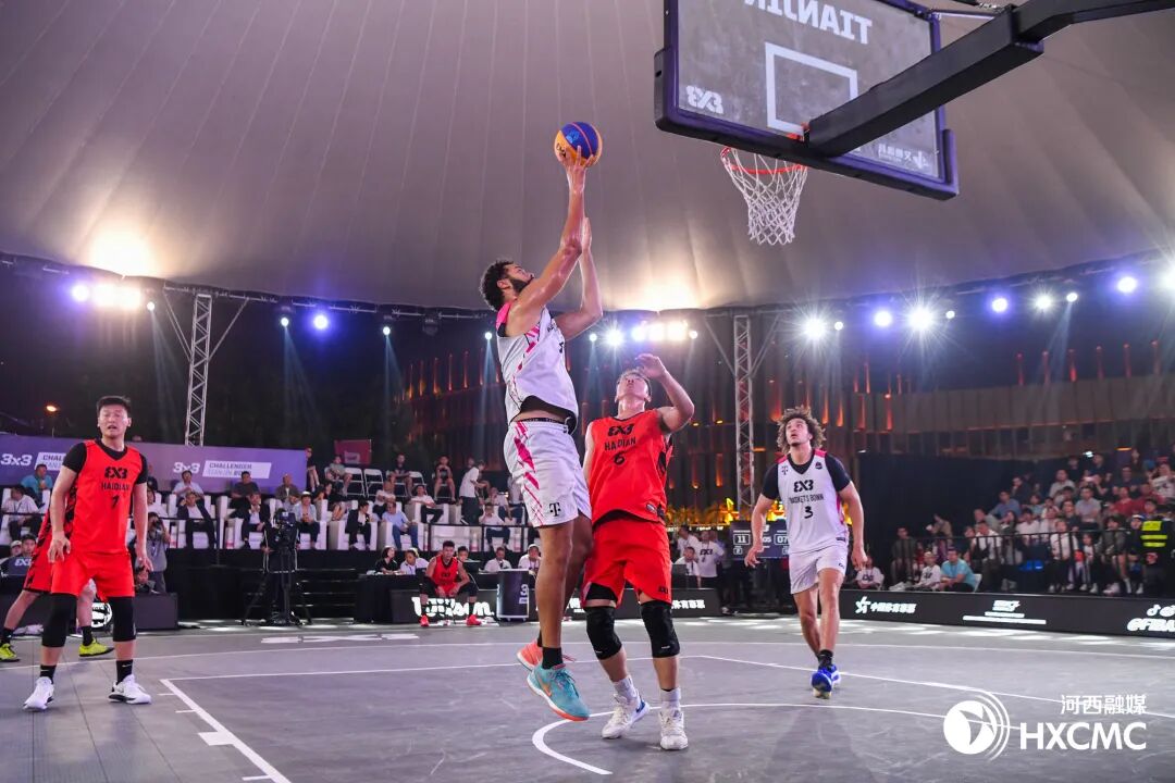 挑战赛:篮球盛况与风暴悄然而至的简单介绍 挑战赛:篮球盛况与风暴悄然而至的简单介绍