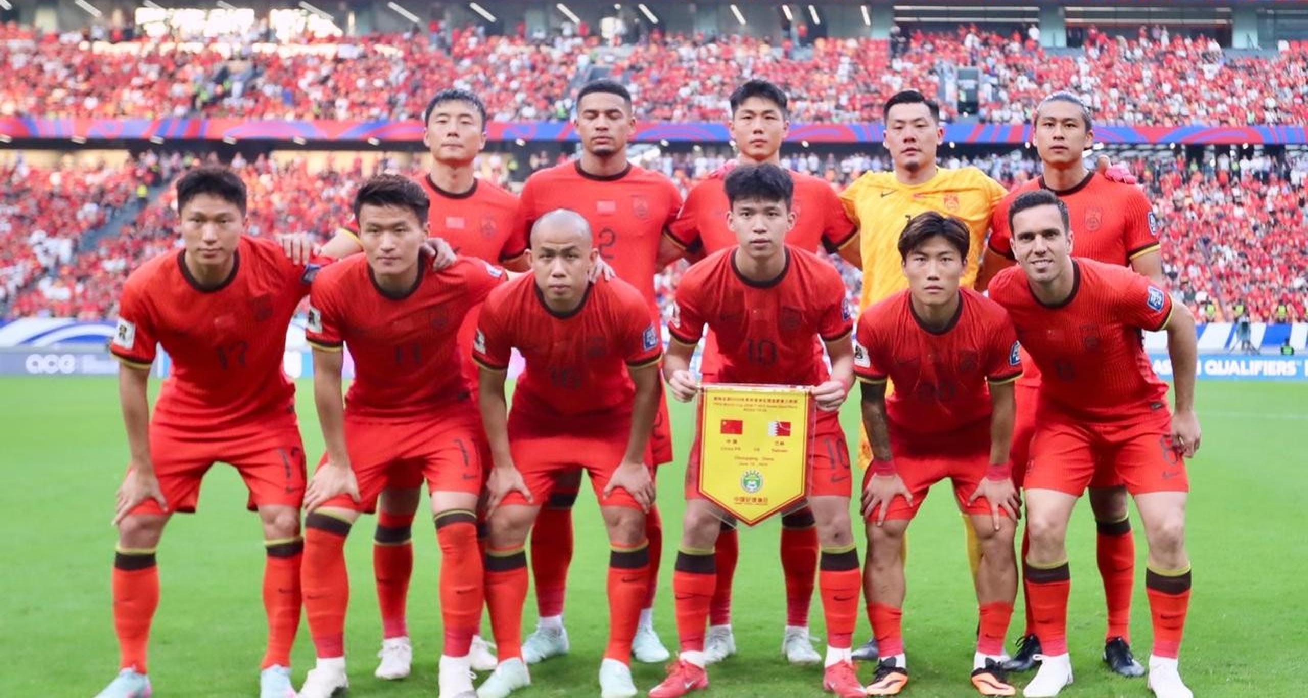 球队连续击败强敌，崭露头角