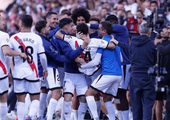 欧洲足球联赛精彩不断，球队对决悬念重重的简单介绍