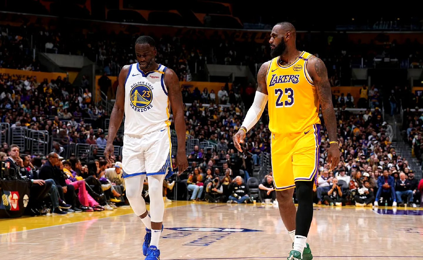 勇士客场大胜森林狼，继续胜利