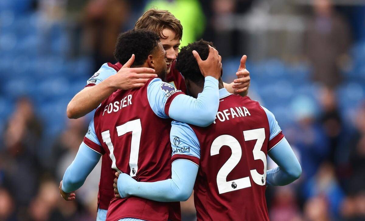 切尔西取得对伯恩利的关键胜利